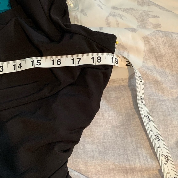 Dress - Picture 4 of 5